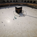 Ka’ba atrofi ilk bor bo‘sh qoldi (foto)