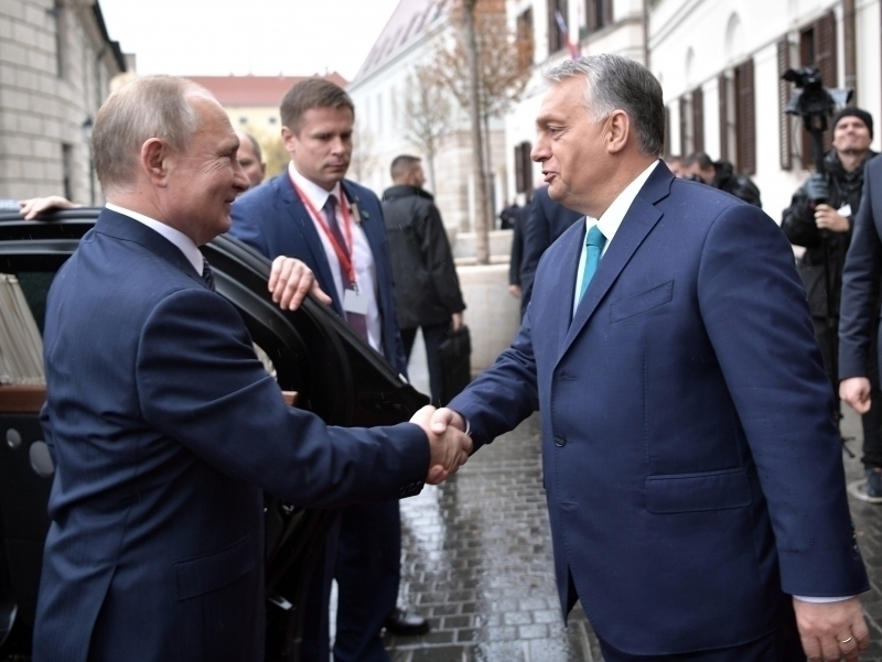 Венгрия Путинни ҳибсга оладими? 