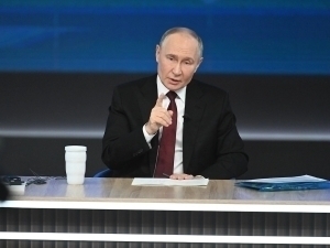 Putin Rossiyada yonilg‘i taqchilligi borligini tan oldi