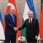 Mirziyoyev Erdo‘g‘anni Turkiyaning 100 yilligi bilan tabrikladi