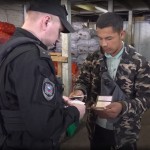 Rossiyada ishlayotgan yuzga yaqin migrant “voyenkomat”ga olib ketildi