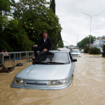 Sochini kuchli yomg‘irdan keyin suv bosdi (foto+video)