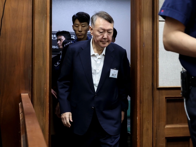 Janubiy Koreyaning sobiq prezidenti 30 yilga qamaldi