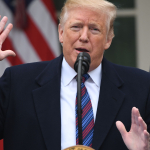 Машҳур мессенжер Трампнинг аккаунтини бутун умрга блоклайди