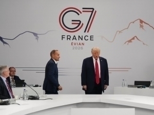 “Бу ерда хўжайин менман”. Трамп G7 саммитига кечикиб борди (видео)