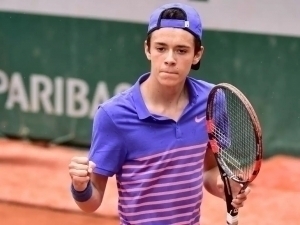 Келишилган ўйинларда қатнашган теннисчи 20 йилга дисквалификация қилинди