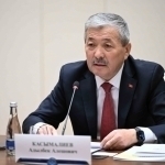 Endi davlat xizmatchilari milliy libosda yurishadi. Qirg‘izistonda!