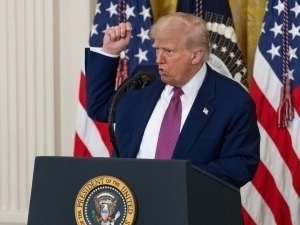 Трамп яна Эронга зарбаларни бекор қилди