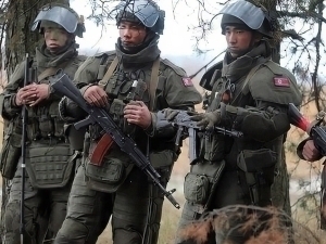 Украина икки асир Шимолий Корея аскарини Жанубий Кореяга топширди