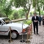 Noyob surat: Prezidentning 90-yillardagi xizmat avtomobili ko‘rsatildi