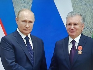 Putin awarded Mirziyoyev the Alexander Nevsky Order