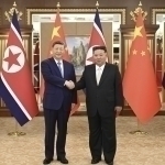 Kim Chen In va Si Szinpin muhim masalada kelishib oldi (video)