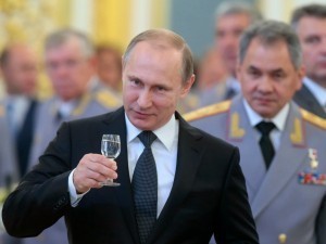 Bishkek Putindan Rossiya aviabazasining yubileyida qatnashishini kutmoqda