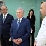 Shavkat Mirziyoyev Sergelidagi tibbiyot markaziga bordi