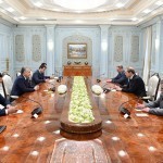 Mirziyoyev Rossiya sanoat va savdo vazirini qabul qildi