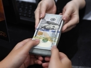 Dollar kursi keskin ko‘tarildi
