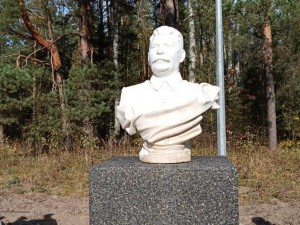 Россияда Сталинга 110-ёдгорлик ўрнатилди