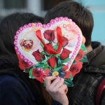 Россияликларда жинсий ҳаёт неча ёшдан бошланиши очиқланди