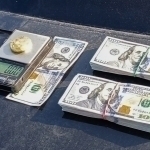 Бухорода олтин қуймасини 209 млнга сотаётган шахслар ушланди