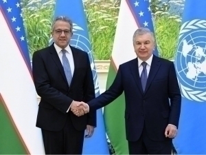 Mirziyoyev UNESCO'ning yangi direktorini qabul qildi