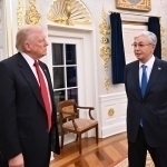 Putinning yonidan qaytgan To‘qayev Tramp bilan gaplashdi