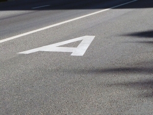 Driving in bus lanes allowed at night without penalty