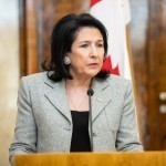 Грузия Президенти истеъфога чиқишини орзу ҳам қилмасликларини айтди