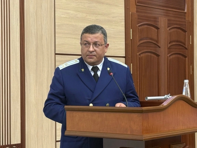 O‘zbekiston harbiy prokurori ishdan olindi