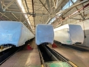 Three metro trains were delivered from Russia to Tashkent