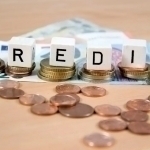 How much credit did Uzbeks receive in 2026?
