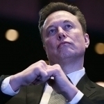 Mask OpenAI rahbarini lavozimidan chetlatmoqchi