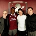 Rasman! “Aston Villa” Nikolas Jekson bilan shartnoma imzoladi