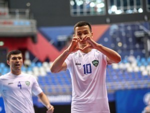 Asian Cup: Uzbek football players beat Turkmenistan with a big score