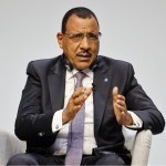 Ag‘darilgan Niger Prezidentining ittifoqchilari AQSHdan uning hayotini asrab qolishni so‘rayapti
