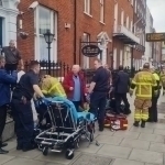 Dublinda noma’lum erkak bolalarga pichoq bilan hujum qildi