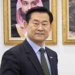 Janubiy Koreyaning Saudiyadagi elchisi Mudofaa vaziri bo‘ldi