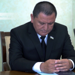 Шуҳрат Ғаниев сенаторлар сафидан чиқарилди