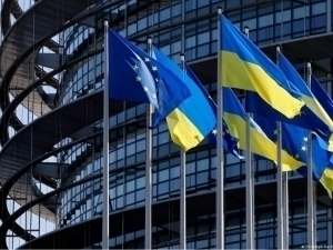 ЕИ Украинага 54 миллиард доллар ажратишни маъқуллади