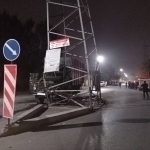 Truck driver crashes into electric pole after falling asleep in Andijan