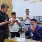 Shoir va tarjimon Yo‘ldosh Eshbekka 3 xonali uy berildi