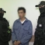 20-year-old man snatches woman’s gold chain and flees (video)