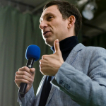 Ukrainalik siyosatchi Putinning “yangi davlati” haqida gapirdi  