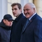 Лукашенко ўғлини сиёсий ворис сифатида кўрмаслигини айтди