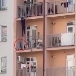 Toshkentda talaba qarovsiz qolgan yosh bolani qutqarib qoldi (video)