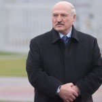 Lukashenko “xalqaro firibgarlar”ni pandemiyani tugatishga chaqirdi 