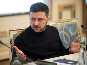 Зеленский Марказий Осиёдаги икки элчини ишдан ҳайдади