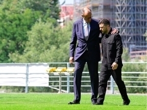 Zelenskiy Tramp bilan gaplashish uchun Berlinga bordi (video)