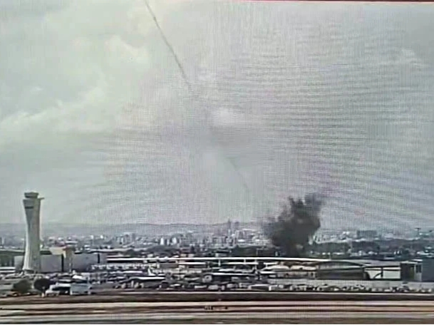 Ямандан Исроилга учирилган баллистик ракета аэропортда портлади (видео)