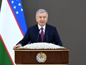 Президент Андижонда аҳоли даромадларини ошириш юзасидан йиғилиш бошлади