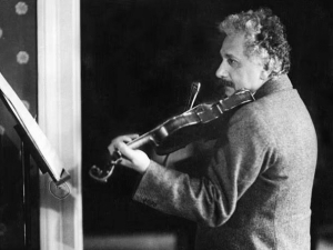 Eynshteynning skripkasi sotildi